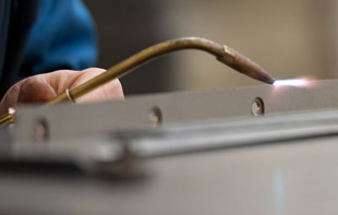 Klisch und Suck Schlosserei 01